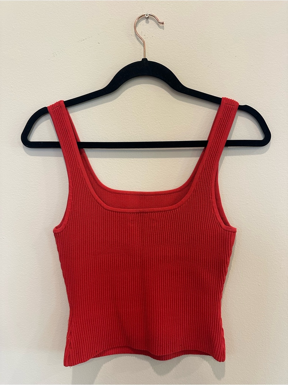Babaton Red Ribbed Square-Neck Tank - Picture 2 of 2